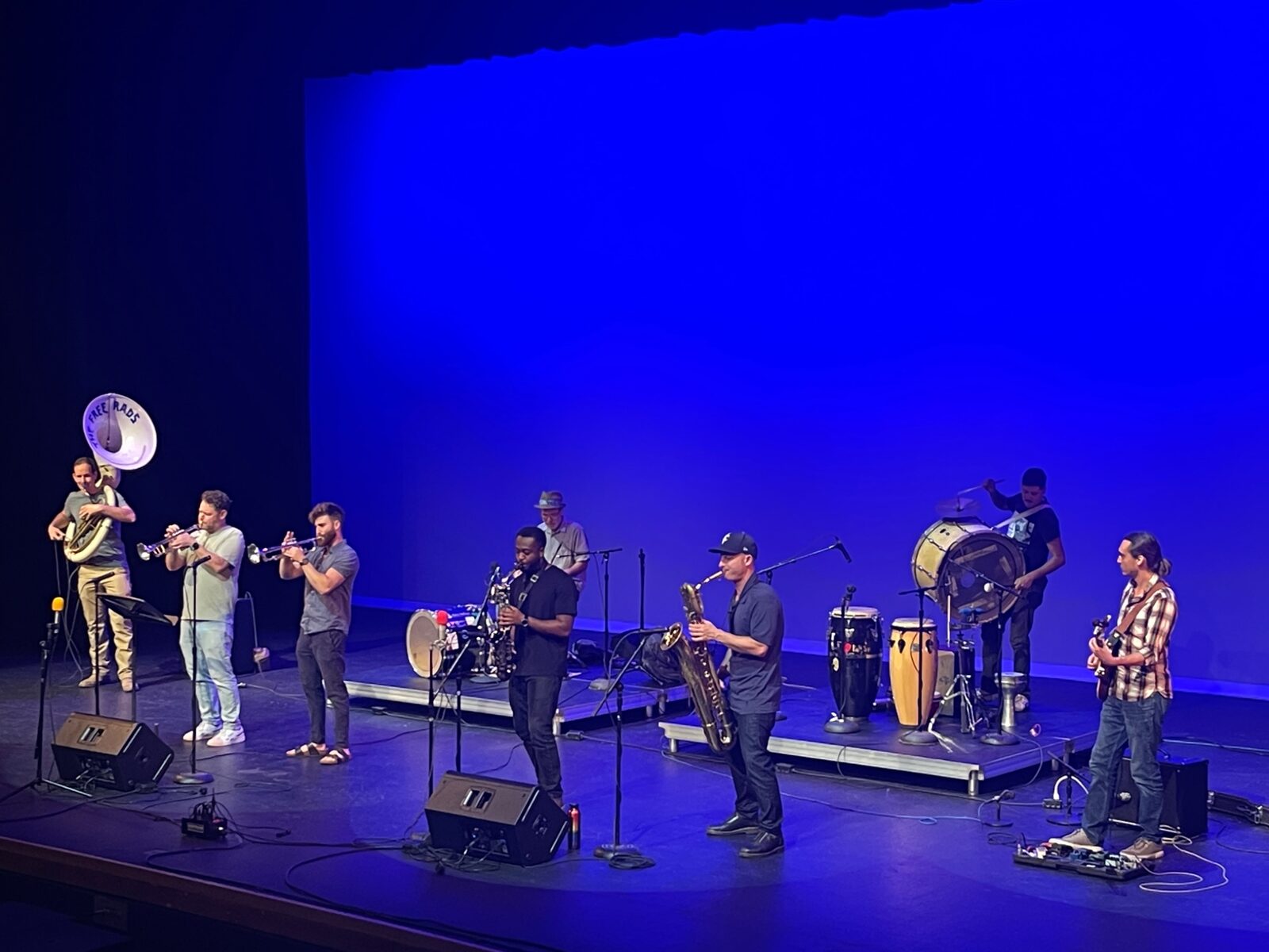 Wide view of the Free Radicals performance